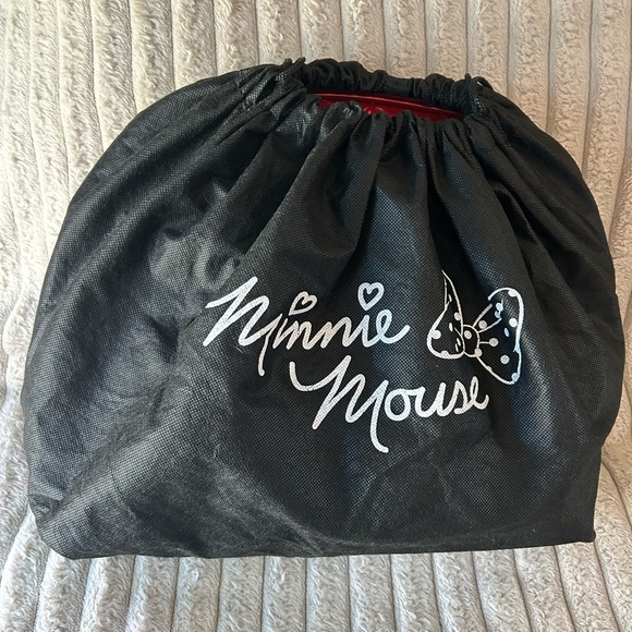 Loungefly Disney Minnie Mouse Embossed Bowling Bag w/Dustbag **Pre-Funko** - Picture 12 of 15